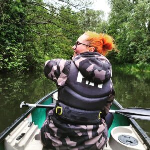 Julia Hamer-Bevis Instagram - Even though we enjoyed our canoe trip, we've come to the conclusion it's not for us lol so kayaking or another paddleboardung session is needed now 😆 🤣 @trai_cie_bfw