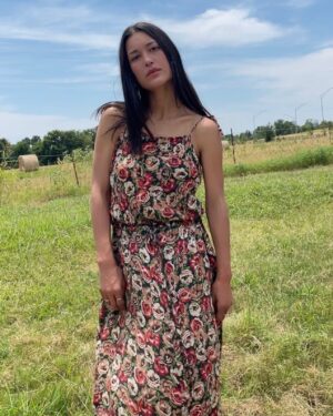 Julia Jones Instagram - Road tripped 🌾