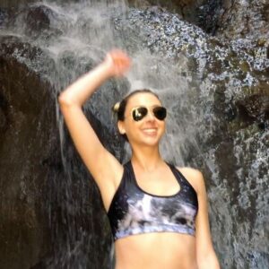 Julia Nolan Instagram - The best hikes end with waterfalls 👣