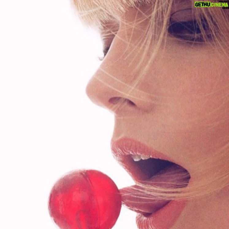 Julia Stegner - 2.5K Likes - Itās never too late for a Steven Meisel appreciation post. No one has shaped my career more than he did. From teaching me how to move in front of a camera to making me appreciate every aspect of creating a beautiful image. I wouldnāt be where I am today if it wasnāt for him. Heās an iconic genius for a reason. Happy (belated) birthday @stevenmeiselofficial ā¤ļøš