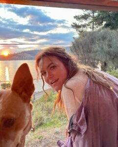 Actress Julia Stone HD Instagram Photos and Wallpapers July 2023