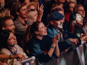 Julia Stone Instagram - Hobart 💛 Home