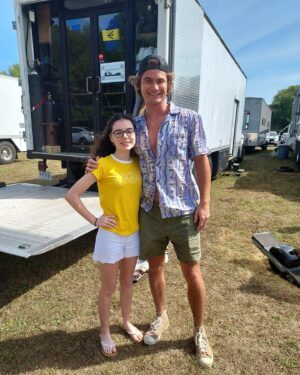 Julia Antonelli Instagram - Go stream @obx season 3 on @netflix 🧡