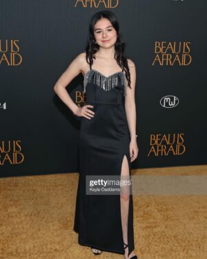 Julia Antonelli Instagram - I’ve been waiting for this night for such a long time and could not be more thankful to be a part of this film ♥️ Thank you thank you thank you @a24 @beauisafraid 

Images by @gettyimages