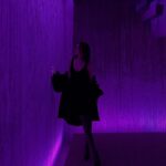 Julia Butters Instagram - So grateful to attend the Armani Beauty’s Prisma Lip Gloss launch event! #armanibeauty #giorgioarmani Dress- @giorgioarmani Makeup- @armanibeauty Hair- @genevievegianhair