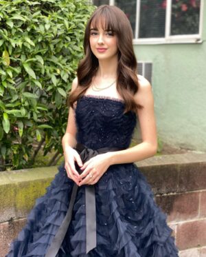Julia Butters Instagram - Some glam shots of yesterday’s look:) Thank you @kimbaayers and @nancileesantos for getting me ready💙💙

@SAGawards
@TheFabelmans
@Amblin

Dress: @carolinaherrera
Necklace: @tiffanyandco
Styling: @mrenriquemelendez
Styling Assistant: @kyra.bissett
Hair: @nancileesantos
Makeup: @kimbaayers
PR: @42West
Red carpet photos: @shutterstocknow