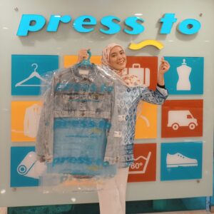 Julia Farhana Marin Instagram - .
It’s been a busy few months and a few more busy months ahead. My schedule is booked until end of this year 🥹

Don’t worry! I can selit a few more projects because @pressto_asia has all my laundry taken care of, phew! Especially laundry specifically for work & projects that are fragile and needs extra care 

The ONLY professional dry cleaning service I trust in KL! I can also totally count on them for repairs, and alteration apart from laundry and dry cleaning ❤️

My one-stop centre for sure! They dont only handle clothes, add these to your list;
✅ Curtains & Rugs 
✅ Bedding & Linen
✅ Accessories 
✅ Luggage restorations
✅ Toys

Leave them with the professionals @pressto_asia