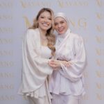 Julia Farhana Marin Instagram - . Our very first mental health awareness event was a mix of love, sisterhood and a lot of self awareness. I have always wanted to bring more girls together to talk about topics that are not normally brought up and I hope these girls will continue to raise awareness within their family, their circle of friends and spread it out to the community ❤️ Couldn’t have done this without our dedicated team; Mayang x Julia Farhana mental health event brought to you by; Me & @anntsya & @mayangbyanntsya team Official clinical psychologist; @the_illuminated_psychologist Event location; @blonde.byseraigroup PA system; @bunyikeeta Thank you all, 1 down 7 to go!! 😍