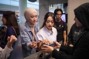 Julia Farhana Marin Instagram - MAYANG x @juliafarhanamarin in support of @mmha_1968 “Let’s solve it with MAYANG at @breakoutspygame” ❤️ With a heavy heart, we would like to inform that this was our last event for this good cause due to unforeseen circumstances. However, let’s continue to stand together to support @mmha_1968 & break the stigma surrounding mental health. Keep talking & let’s continue to spread awareness too! 🫶🏻 Official Photographer : @thelova.co Event Venue : @breakoutspygame Love, Aina Natasya, Mayang Team & Julia Farhana Marin