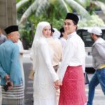 Julia Farhana Marin Instagram - . Assalamualaikum everyone, I would like to share I am officially a wife to @drchehafiz and these are unofficial photos of our solemnization day with both sides of the family but mostly just the two of us for this announcement. We would like to apologize to everyone for the late announcement, to friends, our media friends and everyone who were not aware of our wedding because we wanted a very private gathering with only family members. Our sincerest apologies. My husband and I would like to humbly request for everyone’s kind doas as we embark on this journey as a married couple. Thank you everybody. Nanti bila official photos are ready we will share ☺️