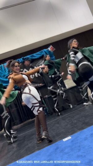 Julia Maggio Instagram - AOT is over, but we are still doing the Hange dance with @kay_lamallari @juliastunts & @thecorpsdancecrew 
#attackontitan #aot #shingekinokyojin #snk #anime #manga #cosplay #dance