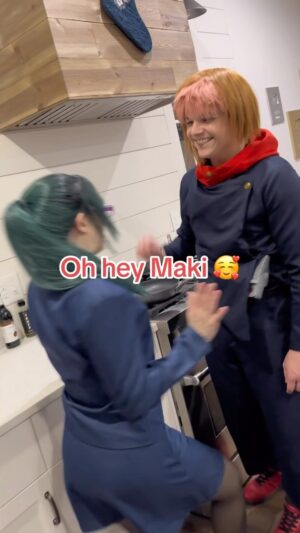 Julia Maggio Instagram - Maki gets FLABBERGASTED 🤯
.
.
#jujutsukaisen #jjk #anime #cosplay #manga #animereels #itadori #maki #jujutsukaisenmanga #jujutsukaisenedit