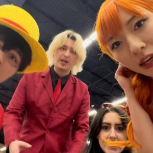 Julia Maggio Instagram - Boku wa doctor!! 
#onepiece #onepiececosplay #nami #chopper #luffy #sanji #zoro #nicorobin