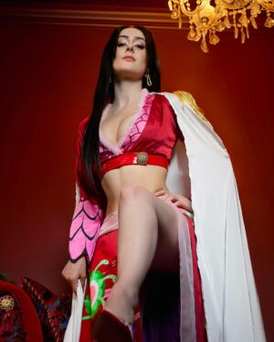 Julia Maggio Instagram - Kneel before me or be turned to stone! 🩷
Pirate Empress, Captain of the Kuja pirates, Warlord of the Sea - Boa Hancock
 📸: @roxcosplays 
My first One Piece cosplay! 🏴‍☠️☠️🩷
#anime #manga #cosplay #onepiece #boahancock #boahancockcosplay