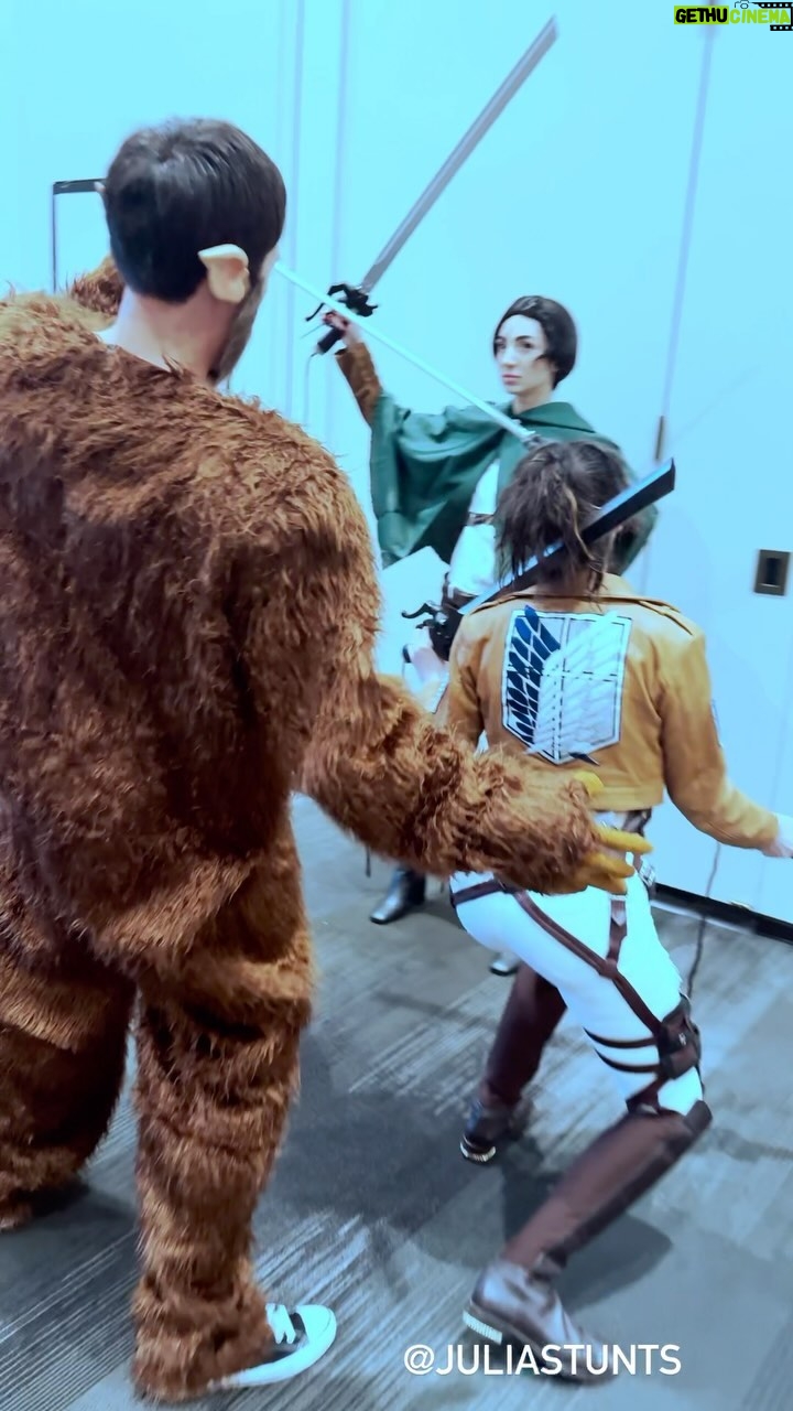 Julia Maggio Instagram - POV: Eren Jaeger messes with the timeline 📸: @lloydsfault Titan: @imkingchristian Levi: @giagerardi Hange: @juliastunts #attackontitan #aot #shingekinokyojin #snk #anime #manga #cosplay @animenyc #進撃の巨人 #beasttitan #levi #leviackerman #xmen #quicksilver