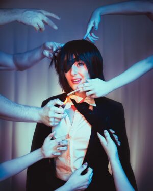 Julia Maggio Instagram - Ghost, I’ll give you all of me... so let me use all of you... 🚬 Easy Revenge. 
📸: @roxcosplays 
Himeno: @juliastunts 
👻👋🏻: @amberley.harris @kainosaurus_ @ann_mossy 
Produced: @lloydsfault 
@chainsaw_en @crunchyroll #anime #manga #cosplay #csm #chainsawman #チェンソーマン