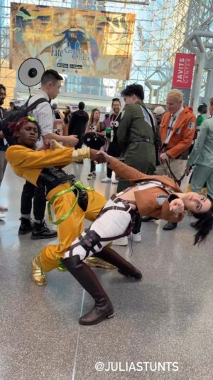 Julia Maggio Instagram - Shake my hand in character at @animenyc !
📸: @lloydsfault 
Hange: @juliastunts 
Shanks: @imkingchristian 
Dio: @zakh.prime 
Buggy: @giagerardi 
Jolteon: @the_kantolorians 

#anime #manga  #cosplay #comiccon #attackontitan #shingekinokyojin #aot #hangezoe #onepiece #pokemon #mandalorian  #shanks #buggy #pikachu