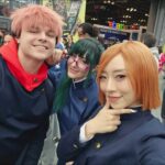 Julia Maggio Instagram - Itadori’s new cursed technique Nobara: @stellachuuuuu Maki: @juliastunts Itadori: @wholewheatpeet 📸: @lloydsfault #anime #manga #cosplay #jjk #jujutsukaisen #maki #nobarakugisaki #nobaraxmaki #itadoriyuuji #comiccon