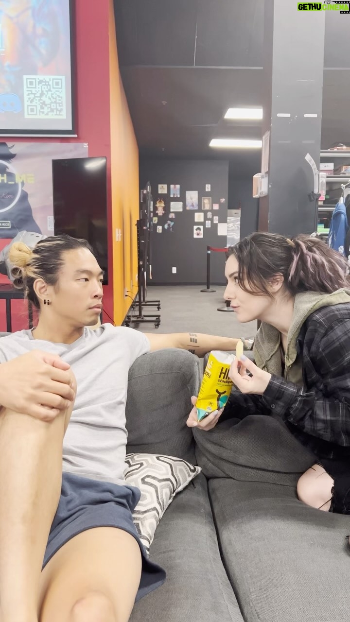 Julia Maggio Instagram - Tell me your lore… then yell at me to wash rice Friends: @jar_oh_me & @juliastunts 📸: @lloydsfault Edit: @kainosaurus_ #friends #friendship