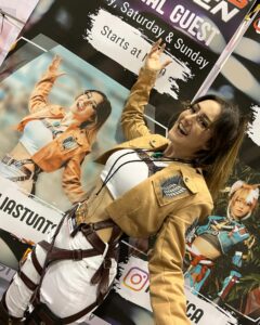 Julia Maggio Instagram - Almost 3 years ago in between working on film sets, I got the idea to make silly goofy videos on the internet in hopes I would find my community of otakus and nerds. I went viral. I’ve made so many friends, and gained an entire second career! And it’s all because of @attackontitan . It’s been an honor being your commander. The show is finally over and it breaks my heart, but I’m just getting started! Shinzou wo Sasageyo ♥️🕊️ 心臓を捧げよ #attackontitan #aot #snk #shingekinokyojin #anime #manga #hangezoe @crunchyroll @kodanshamanga @attackontitan #進撃の巨人