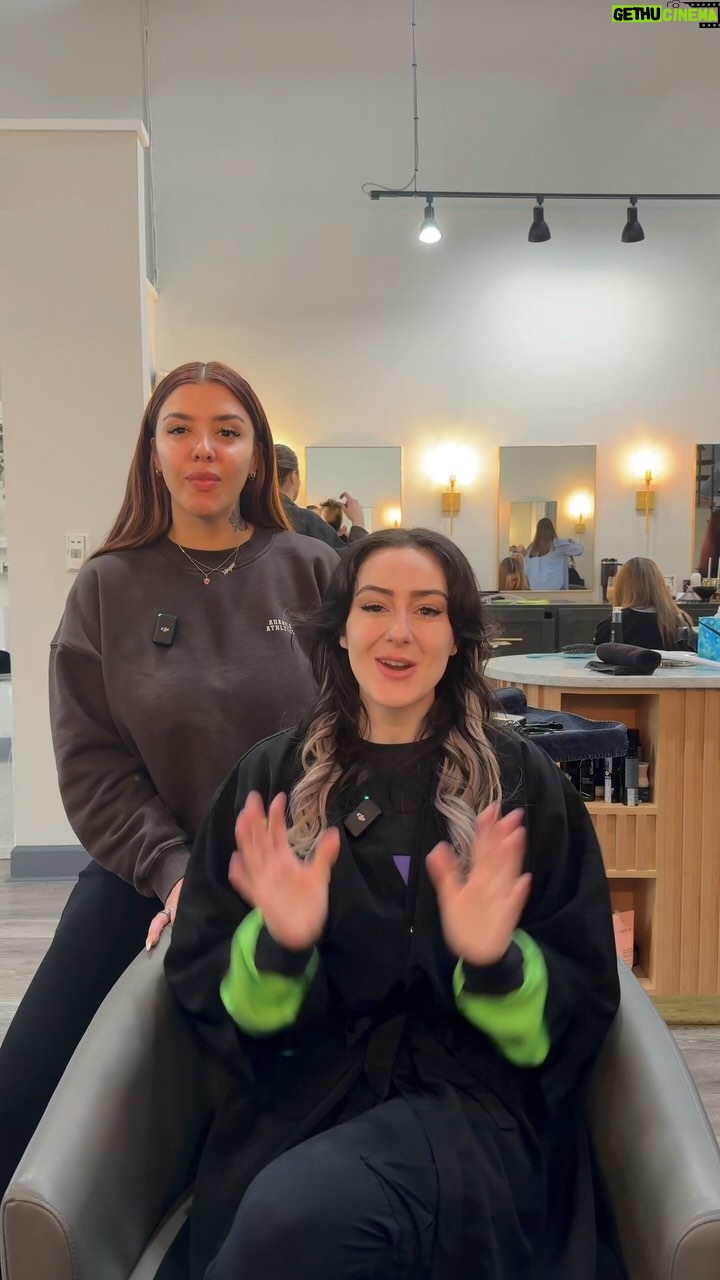 Julia Maggio Instagram - I DYED MY HAIR FOR A VTUBER ๐งช@lloydsfault streaming everyday for his debut week! Hair by @morganmcinnes at @sirenesalon ๐ฉท๐ #hair #vtuber #stream #streamer