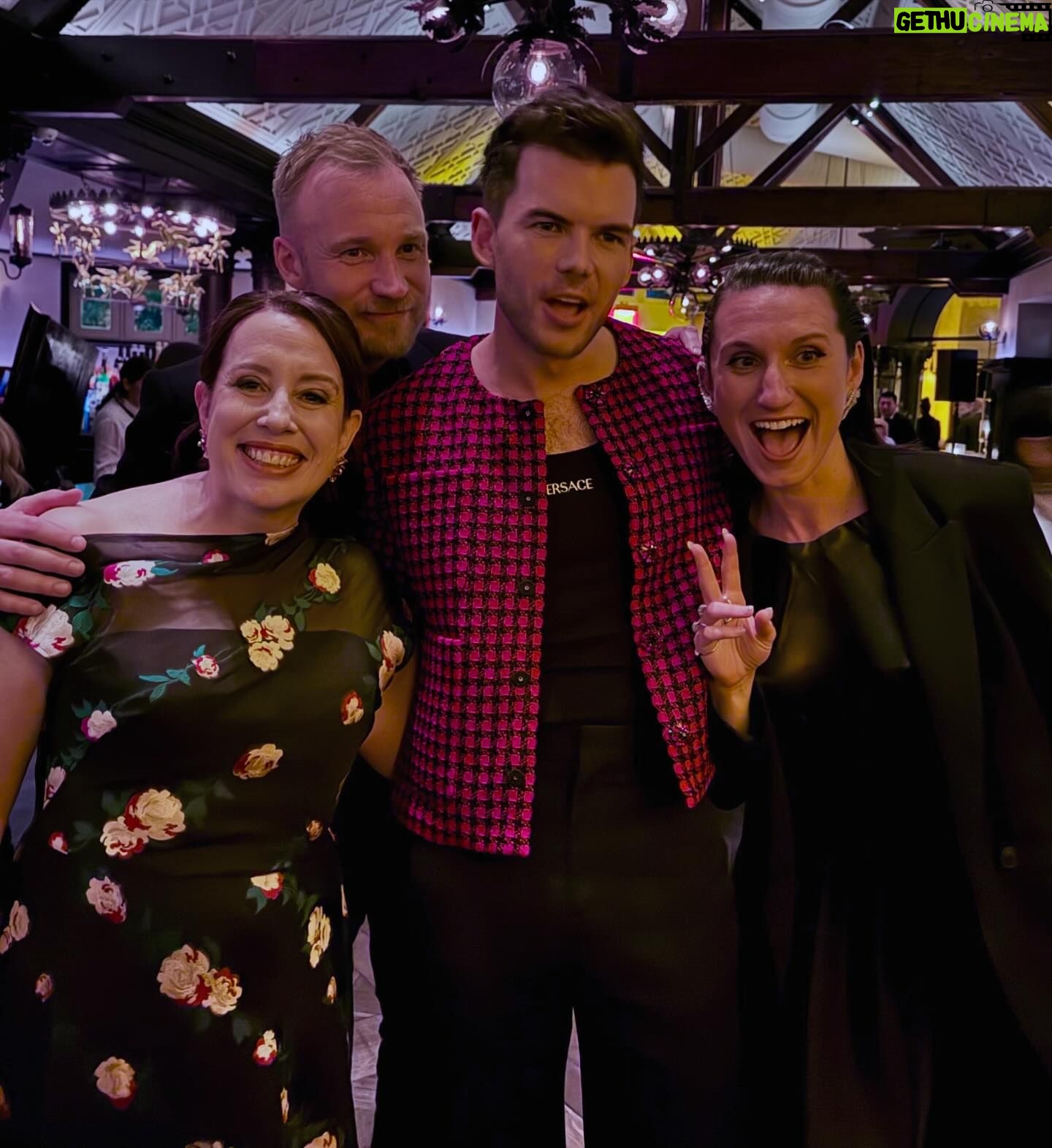 Julia Quinn - 42.3K Likes - I get my photo taken with Luke and his mum every premiere… Sometimes we get photobombed.