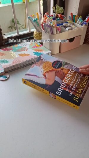 Julia Quinn Instagram - I wrote that!

With thanks to @readingredefined_ for the annotation and the reel! 📖 💙 📖

#Bridgerton #RomancingMisterBridgerton