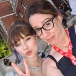 Julia Quinn Instagram – Hanging out at the #Bridgerton night shoot with Claudia Jessie…