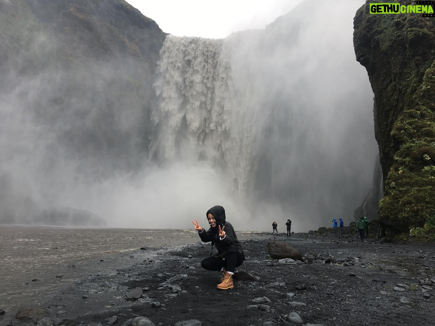 Julia Rehwald Instagram - from 8/26/2019 day 6 in iceland, across the south coast