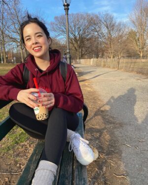 Julia Rehwald Instagram - :)