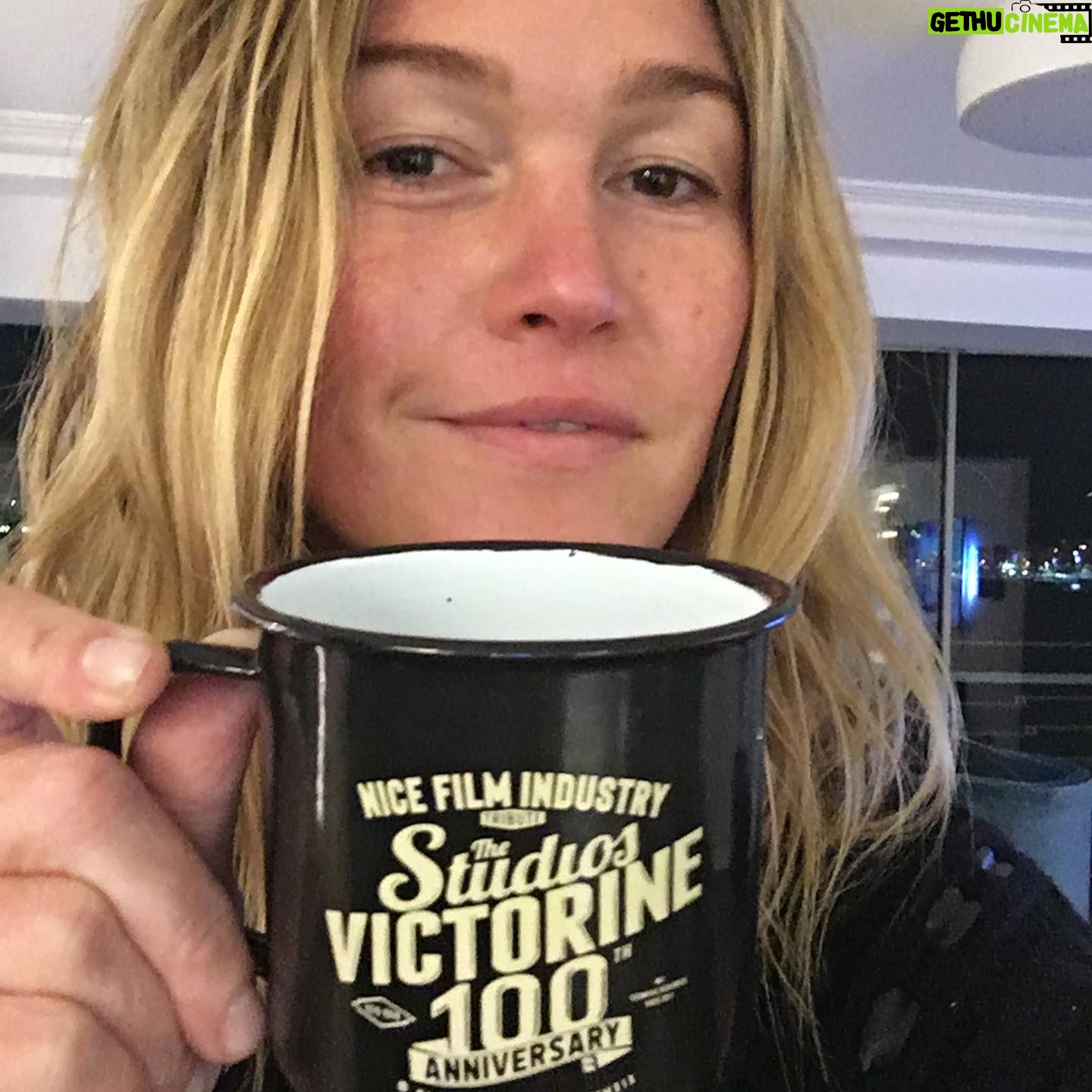 Julia Stiles - 22K Likes - Nissa, I miss you already. You wined and dined me. You taught me broken, parakeet French. Iāve spent more time with you in the last four years than in my hometown, where I was born š. I came here, first, at 19, foolishly ordering American omelettes for breakfast and swimming in the absolute wrong places, not knowing I would be back. Back for three surprising seasons of āRivieraā. Back to discover the rocks, and the beaches, the Socca and Petanque, the art, the nuance, the fresh baguettes and the incredible people. People who work to live, not the other way around. (Which means they have the energy and vibrancy to work hard!) Nissa, how on earth did I get here? All I know is I donāt want to leave. Je crois que there is no such thing as goodbye. š