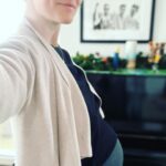 Julia Stiles Instagram – 2022, we are ready for you!! ✨Tried to make my arm longer, but that’s not how it works. Here’s to a happy and healthy New Year, everyone!