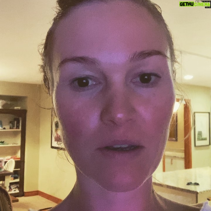 Julia Stiles - 19.4K Likes - Working away from home and finally got that VPN working. Can you guess the show? āØš