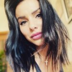 Julia Volkova Instagram - Недавно познакомилась с интереснейшей девушкой @snezhana_yurkina и мы для меня сделали мою карту🙏😜безумно интересно💃🏻Бацзы или Четыре Столпа Судьбы — это древний китайский метод, позволяющий построить по дате рождения человека так называемую "энергетическую карту" или "карту судьбы". Вы получите точное описание характера, сможете лучше понять себя, получите описание своих сильных и слабых сторон, увидеть свой потенциал, здоровье, мировозрение, взаимоотношения с близкими людьми и многое-многое другое😜 а вы верите в это? Вам интересно такое?