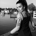 Julia Volkova Instagram - Очень важно быть в гармонии с самим собой,замечать все детали вокруг,наблюдать,проживать,анализировать и идти только вперед🙏❤️