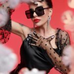 Julia Volkova Instagram - В последнее время в моей жизни так много новых людей,знакомств,встреч💃🏻 и столько всего классного происходит🔥еще раз убеждаюсь,что любая встреча-не случайна👌🙏 Foto @vorontsov_addiction