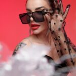 Julia Volkova Instagram - В последнее время в моей жизни так много новых людей,знакомств,встреч💃🏻 и столько всего классного происходит🔥еще раз убеждаюсь,что любая встреча-не случайна👌🙏 Foto @vorontsov_addiction