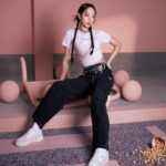 Julia Wu Instagram - 你們的小白鞋 在我腳上👟 Tryna shoot hoops into ur heart but the nails say no 💘💅🏼 #PUMA #CAPRO