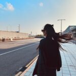 Julia Wu Instagram - 天氣好 心情好 新年好 大家好 🌤️