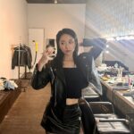 Julia Wu Instagram - 兄弟姐妹們 跟我一起擦起來 YSL 今年的新唇膏 水嘟嘟的唇 啾起來 😚 xoxo #VoguePresents #YSLBEAUTYTW #YSLLOVESHINE #情挑誘光水唇膏