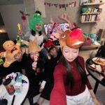 Julia Wu Instagram - Tis the season 🎄♥️
