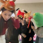 Julia Wu Instagram - Tis the season 🎄♥️