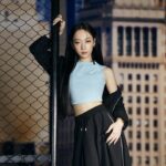 Julia Wu Instagram - 穿著我的PUMA SUEDE「XL」👟 去紐約走走 #PUMA #大跨出界