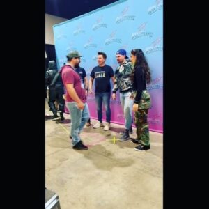 Juliana Harkavy Instagram - The biggest shout out to the BEST fans in the WORLD- who we had so much fun with this weekend at @galaxyconrichmond 🚀💚🏹

Maybe it was the southern hospitality, maybe it was the overdue bonding time with these boys who I love so very much, but this weekend was chicken soup for the soul. The only thing missing was @coltonlhaynes 🧸🫶🏽 and our honey bunnies 🍯🐰💕 @eskandar_alexander , @cassandrapants , @pattimurin , and @scottmale - (thanks for holding down the forts 🏰, guys!)

We love you Richmond!!! 🙏🏽✌🏽✨

#galaxycon2023 #galaxyconrichmond #teamarrow