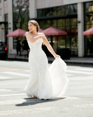 Juliana Harkavy Instagram - I had such a blast doing this photo shoot for @lilibridals 

👰🏽‍♀️💐💍 

Lili Bridals is near and dear to my heart, as it's where I found my own wedding dress. 🥰 I was quite nervous going into this shoot because my body has changed so much since doing 2 years of fertility treatments. 🪺💫 But Lisa was instantly confident we'd find a dress. The first one she picked out (pictured) made me feel so beautiful, voluptuous, and comfortable in my skin. All my worries faded away as I strutted down Ventura Blvd. in my gown. 💃🏽

Lili's carries styles for people of literally every shape and size. They make you feel at home, and deeply embodied inside the goddess queen you are. ✨👑✨ If you're a bride-to-be in the Los Angeles area, this is your spot. 🤍

#weddingdress #lilibridals #weddinggown #weddinggownshopping #sayyestothedress #weddinginspiration #weddingdressinspo #martinaliana #weddinggowninspiration #weddingdressshop #weddingdressdesigner #weddingphotography #weddingplanning #bride #bridetobe #weddingmotivation #weddingphotoideas #weddingshop #bridal #bridallook #bridalfashion #bridaljewelry #bridalcollection #bridalshoot #bridalstore #bridalcouture #weddingcouture #weddingstyle #weddingseason #losangeleswedding