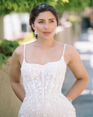 Juliana Harkavy Instagram - I had such a blast doing this photo shoot for @lilibridals 

👰🏽‍♀️💐💍 

Lili Bridals is near and dear to my heart, as it's where I found my own wedding dress. 🥰 I was quite nervous going into this shoot because my body has changed so much since doing 2 years of fertility treatments. 🪺💫 But Lisa was instantly confident we'd find a dress. The first one she picked out (pictured) made me feel so beautiful, voluptuous, and comfortable in my skin. All my worries faded away as I strutted down Ventura Blvd. in my gown. 💃🏽

Lili's carries styles for people of literally every shape and size. They make you feel at home, and deeply embodied inside the goddess queen you are. ✨👑✨ If you're a bride-to-be in the Los Angeles area, this is your spot. 🤍

#weddingdress #lilibridals #weddinggown #weddinggownshopping #sayyestothedress #weddinginspiration #weddingdressinspo #martinaliana #weddinggowninspiration #weddingdressshop #weddingdressdesigner #weddingphotography #weddingplanning #bride #bridetobe #weddingmotivation #weddingphotoideas #weddingshop #bridal #bridallook #bridalfashion #bridaljewelry #bridalcollection #bridalshoot #bridalstore #bridalcouture #weddingcouture #weddingstyle #weddingseason #losangeleswedding