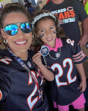 Julianna Peña Instagram - Massive shoutout to @realbenschmitz @chrisprovino @nfl @chicagobears and  @chad_bronstein @selbron11 for my #ootd #ootdfashion hosting me and my best bestie gur !! Our first #bearsgame ever! We will never forget! #memories #mommylife #mommysworld🌎 #nfl #football #chicagobears #dabears #gobears #chicago #chicagoland #soldierfield #justinfields #whatthefudge #sundayfunday #photodump #vip #vips #vipservice #vipstatus #onfield #gucci 🏈🏈🏈🏈🐻🐻🐻🐻🐻 #peñapower #custom #mmgirl #beardown