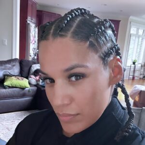 Julianna Peña Instagram - Lookin firme for my vato for when he gets out of La pinta 😂

#braids #trenzas by @jessitrenzas 🙏🏽❤️#peñapower