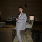 Julie-Anne Ho Instagram - Business casual? 🙊