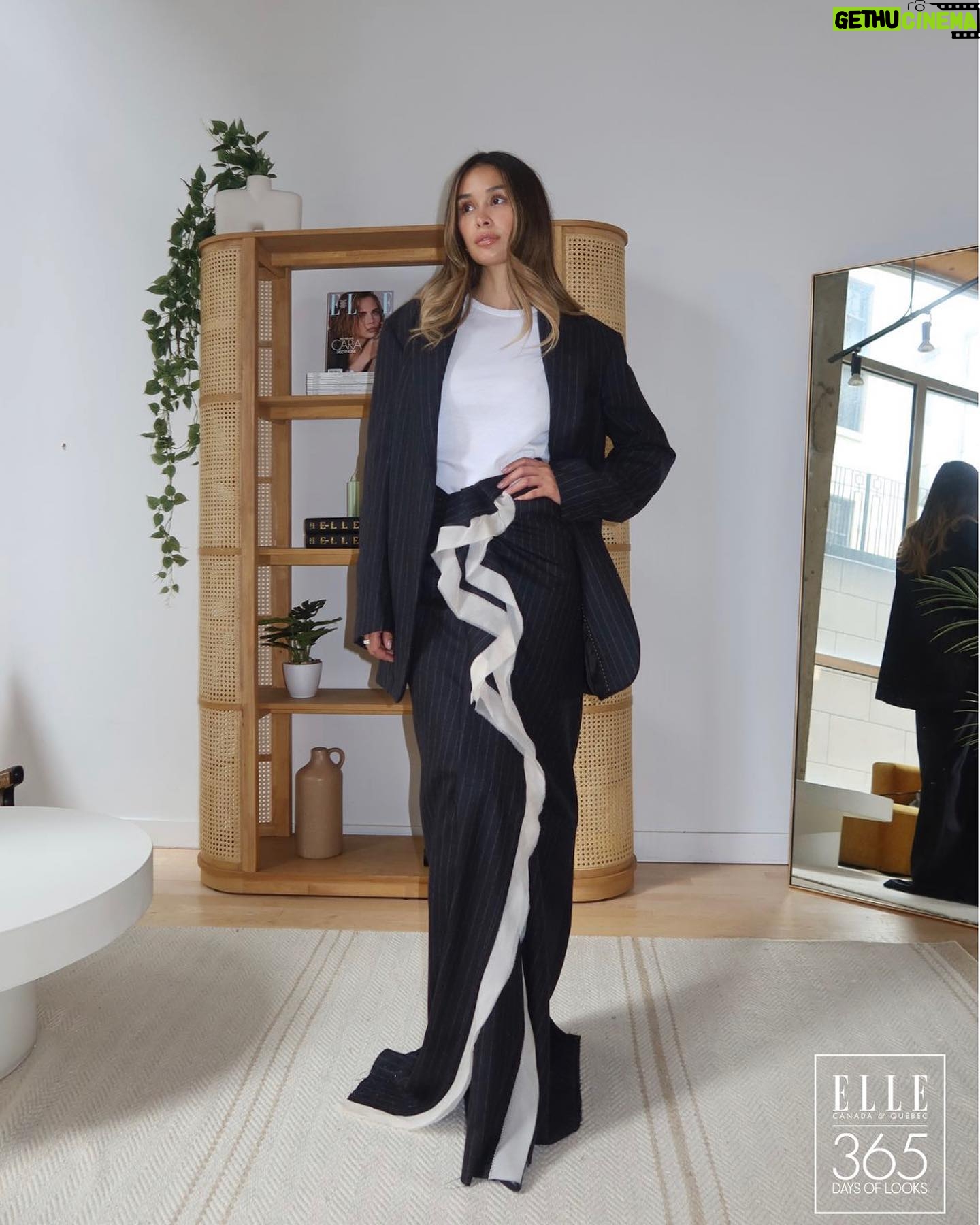 Julie-Anne Ho Instagram - Petit throwback à quelques looks du 365, car on est de retour avec le projet sous une formule différente. Après 6 mois de mandat, l’équipe du @ellequebec et moi avons décidé de le poursuivre autrement. On vous propose dorénavant des semaines de looks de façon plus sporadique et organique en collaboration avec des entreprises qu’on adore 🙊 Rendez-vous en story tous les jours cette semaine pour découvrir mes looks xx (ps. Which look is your fave 👀)